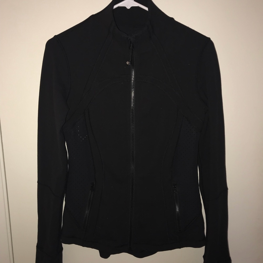 Lululemon jacket 🖤